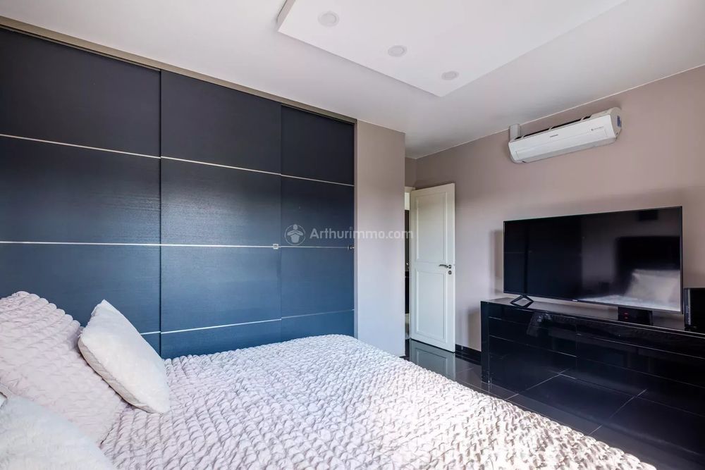 � vendre  Maison Villeurbanne (69100)