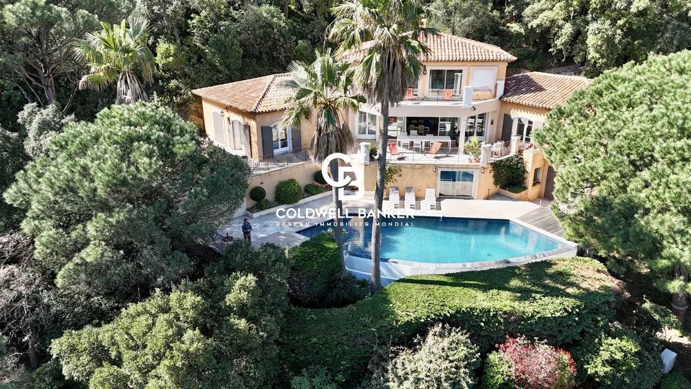 � vendre  Maison Cavalaire-sur-Mer (83240)