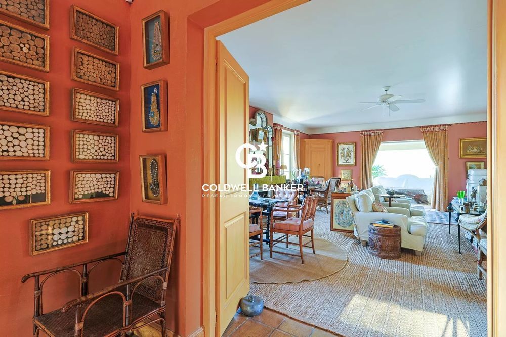 � vendre  Villa Rayol-Canadel-sur-Mer (83820)