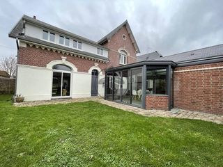  Maison � vendre 8 pi�ces 229 m�