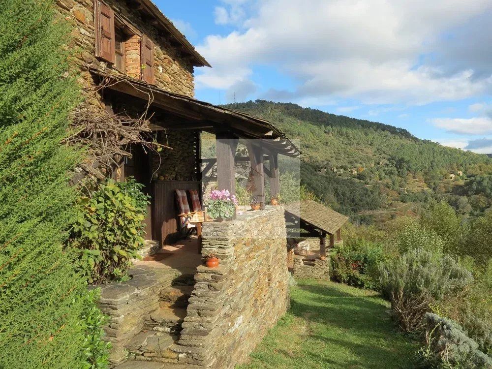 � vendre  Maison Saint-Germain-de-Calberte (48370)