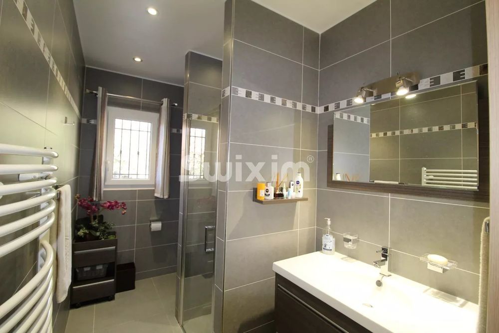 � vendre  Maison Les Arcs (83460)