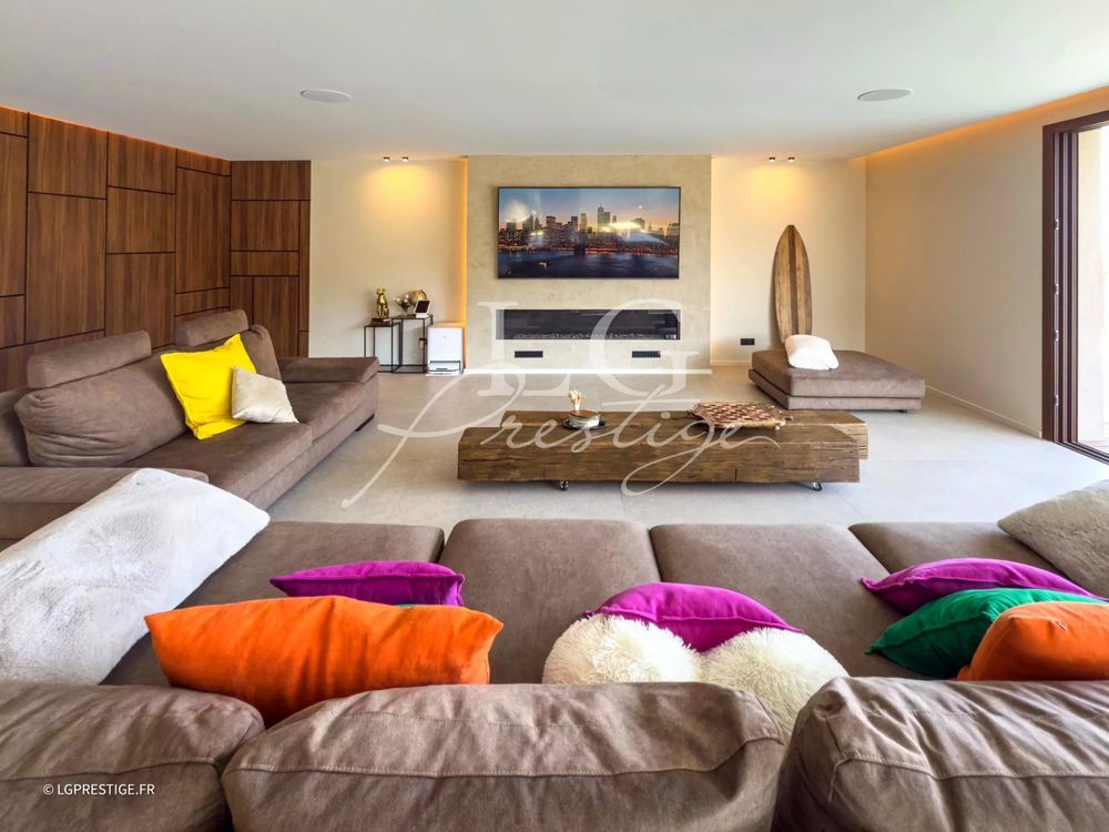 � vendre  Villa Mandelieu-la-Napoule (06210)