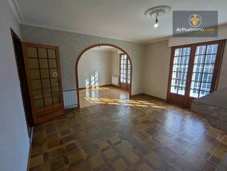  Maison � vendre 8 pi�ces 166 m�