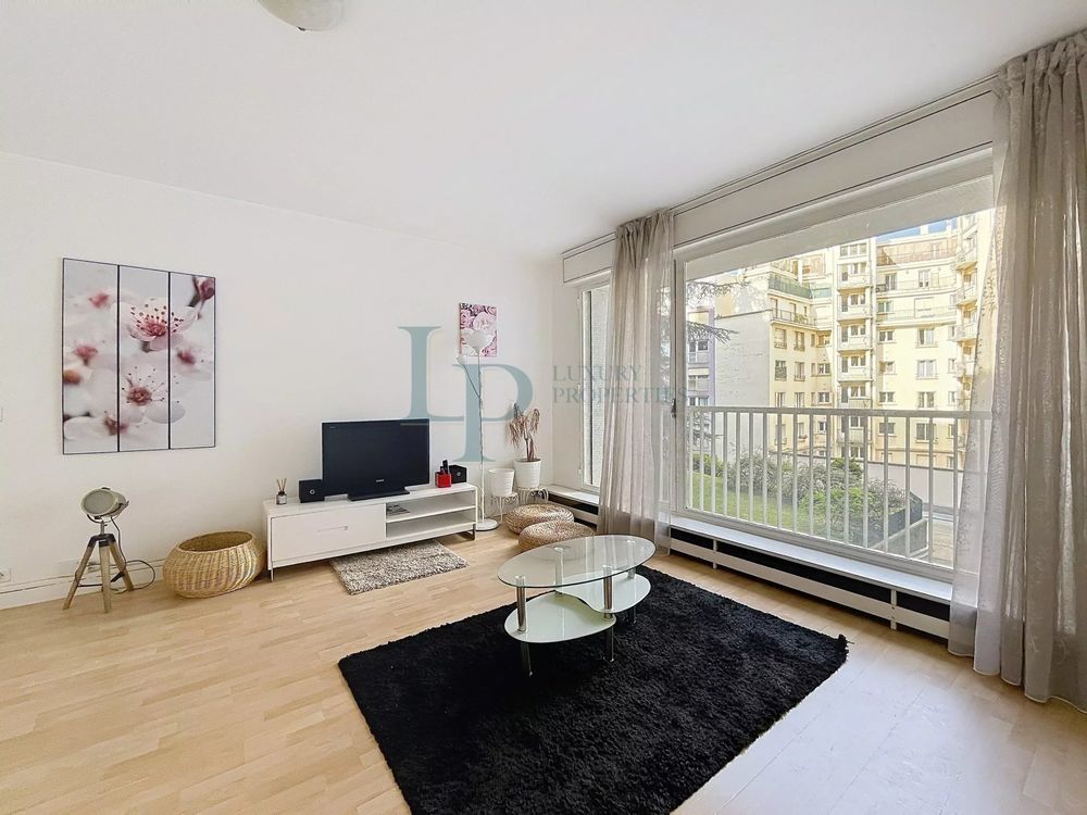 � vendre  Appartement Paris 7