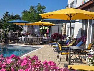  Maison � vendre 15 + pi�ces 660 m�