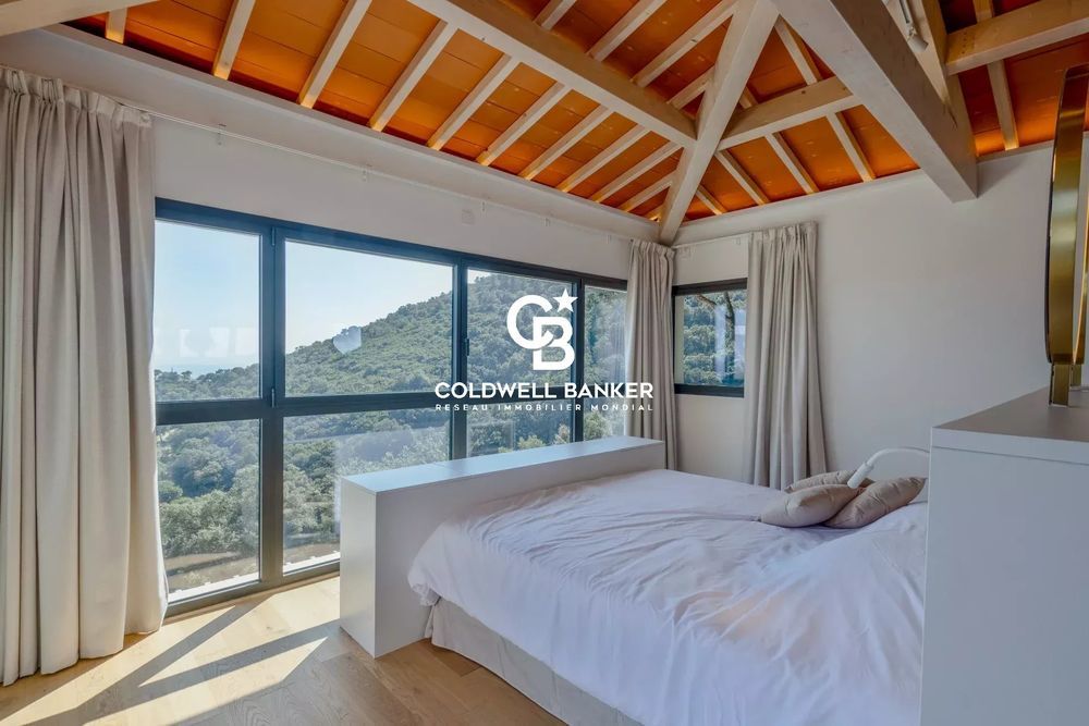 � vendre  Villa Cavalaire-sur-Mer (83240)