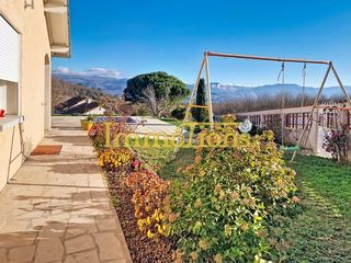  Maison � vendre 6 pi�ces 200 m�