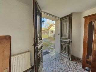  Villa � vendre 14 pi�ces 300 m�