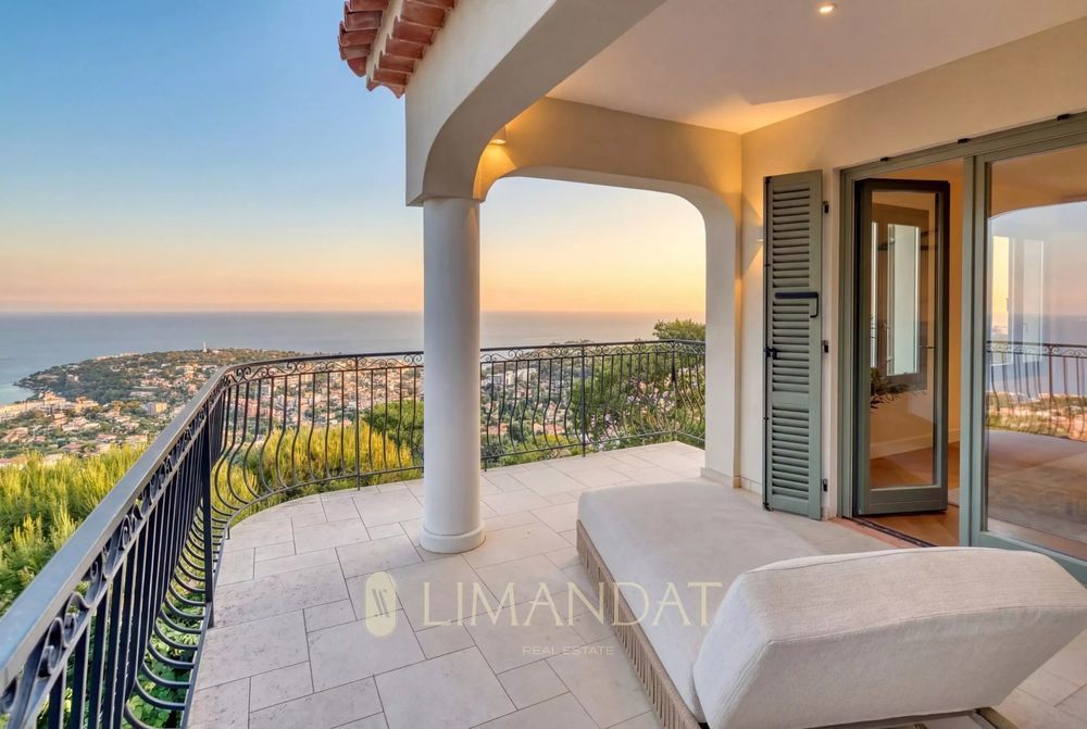 � vendre  Maison Roquebrune-Cap-Martin (06190)