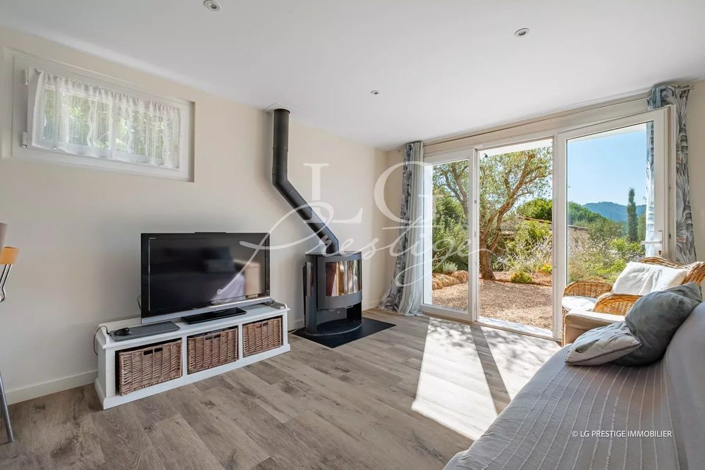 � vendre  Maison Les Adrets-de-l'Est�rel (83600)