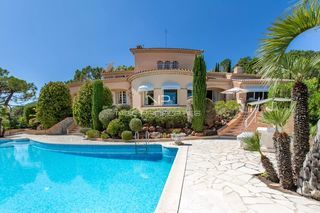  Maison � vendre 10 pi�ces 265 m�