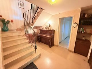  Maison � vendre 9 pi�ces 218 m�
