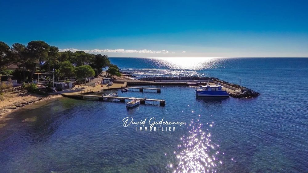   Saint-Rapha�l (83700)