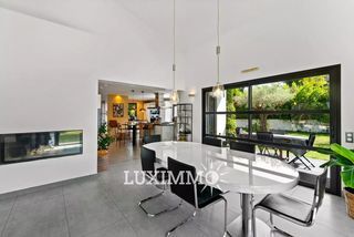  Maison � vendre 10 pi�ces 200 m�