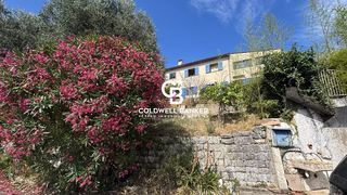  Maison � vendre 8 pi�ces 329 m�