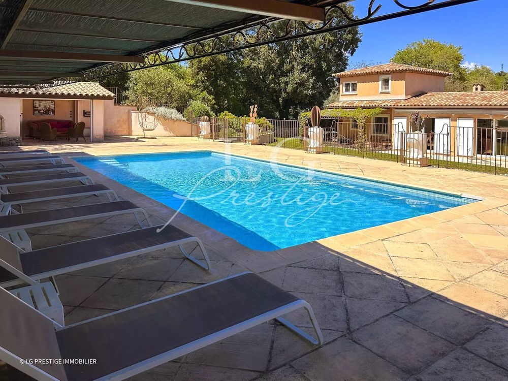 � vendre  Maison Montauroux (83440)