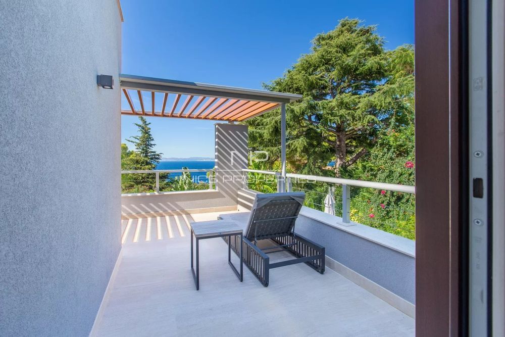 � vendre  Villa Saint-Jean-Cap-Ferrat (06230)