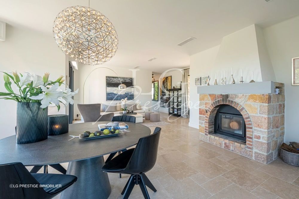 � vendre  Villa Mandelieu-la-Napoule (06210)