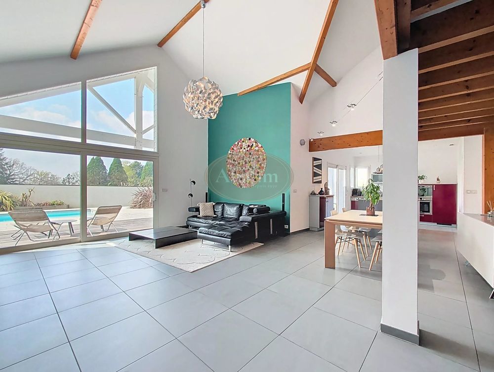 � vendre  Villa Pau (64000)