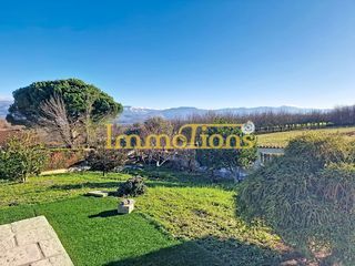  Maison � vendre 6 pi�ces 200 m�