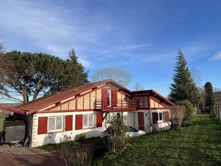  Maison � vendre 6 pi�ces 210 m�