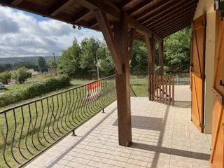  Maison � vendre 8 pi�ces 180 m�