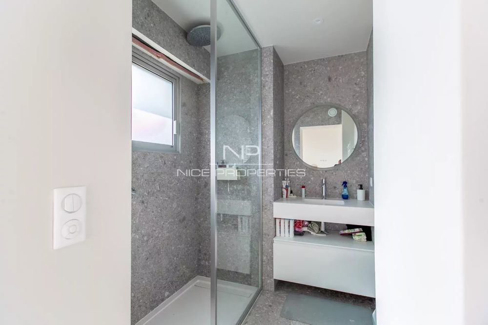 � vendre  Appartement Nice (06200)