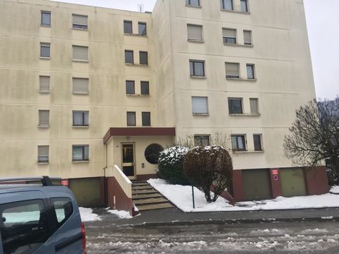   Studio Meubl� 2e �tage - SALLANCHES (Dom.de Warens) - 25 m� Appartement - 1 pi�ce(s) - 25 m�