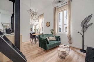  Immeuble � vendre 15 + pi�ces 450 m�