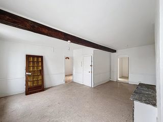  Immeuble � vendre 11 pi�ces 210 m�