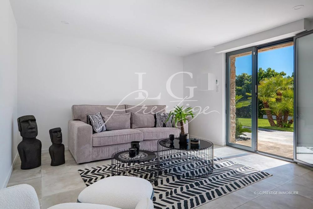 � vendre  Villa Mandelieu-la-Napoule (06210)