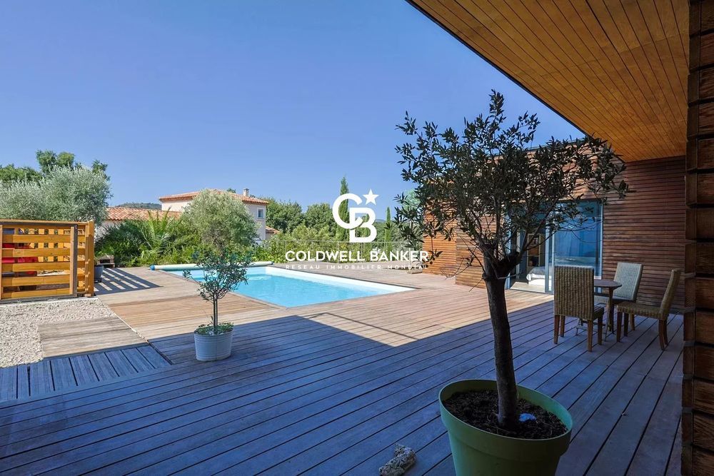 � vendre  Maison Cogolin (83310)