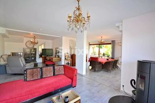  Maison � vendre 10 pi�ces 233 m�