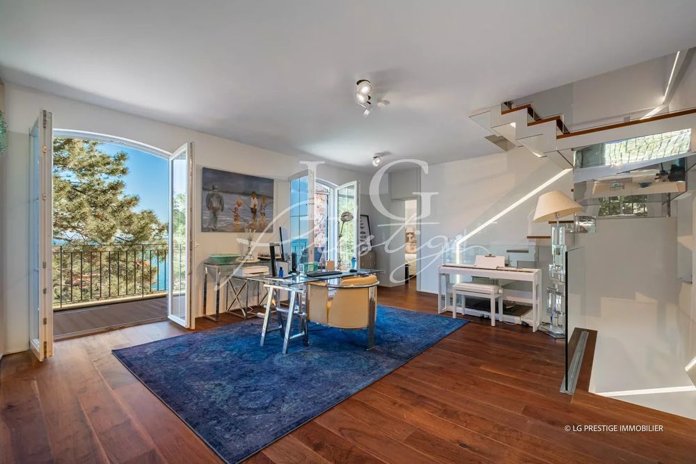 � vendre  Maison Th�oule-sur-Mer (06590)