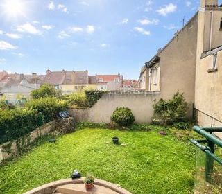  Immeuble � vendre 2 pi�ces 94 m�