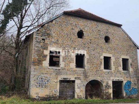 Terrain avec b&acirc;timent ancien 29500 39800 Buvilly