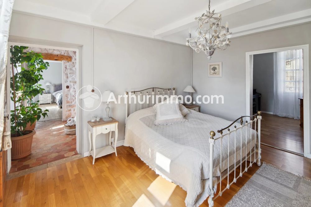 � vendre  Villa Le Cannet-des-Maures (83340)