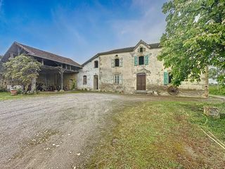  Maison � vendre 8 pi�ces 210 m�