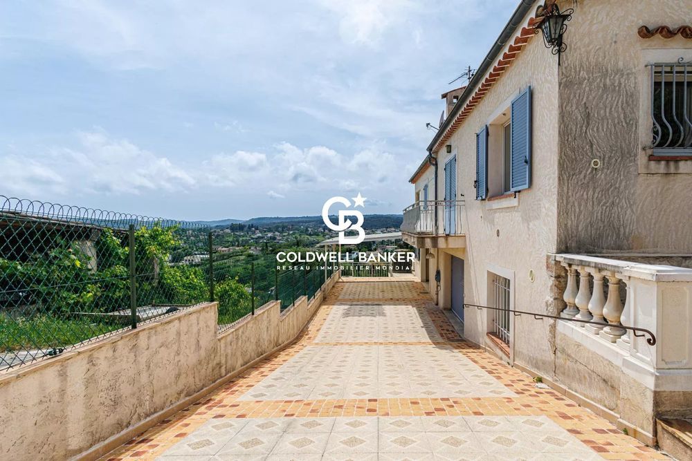 � vendre  Maison Saint-Paul (06570)