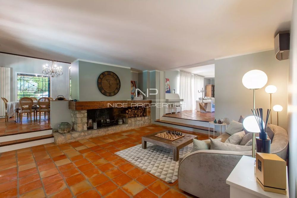 � vendre  Villa Villefranche-sur-Mer (06230)