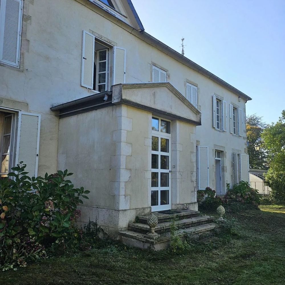 � vendre  Propri�t�/ch�teau Moulins-Engilbert (58290)