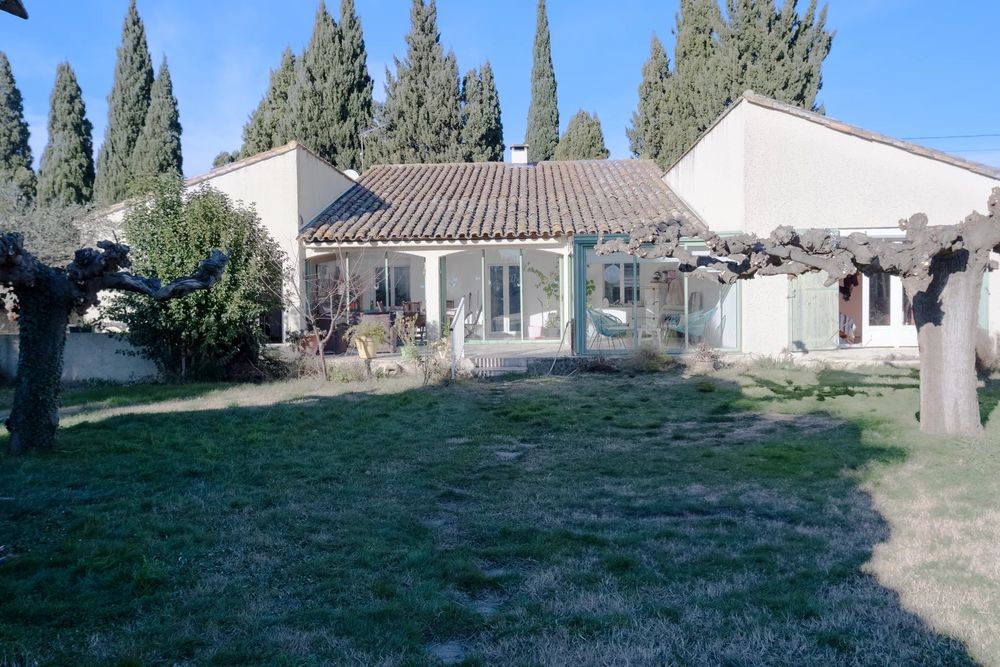 � vendre  Maison Fontvieille (13990)