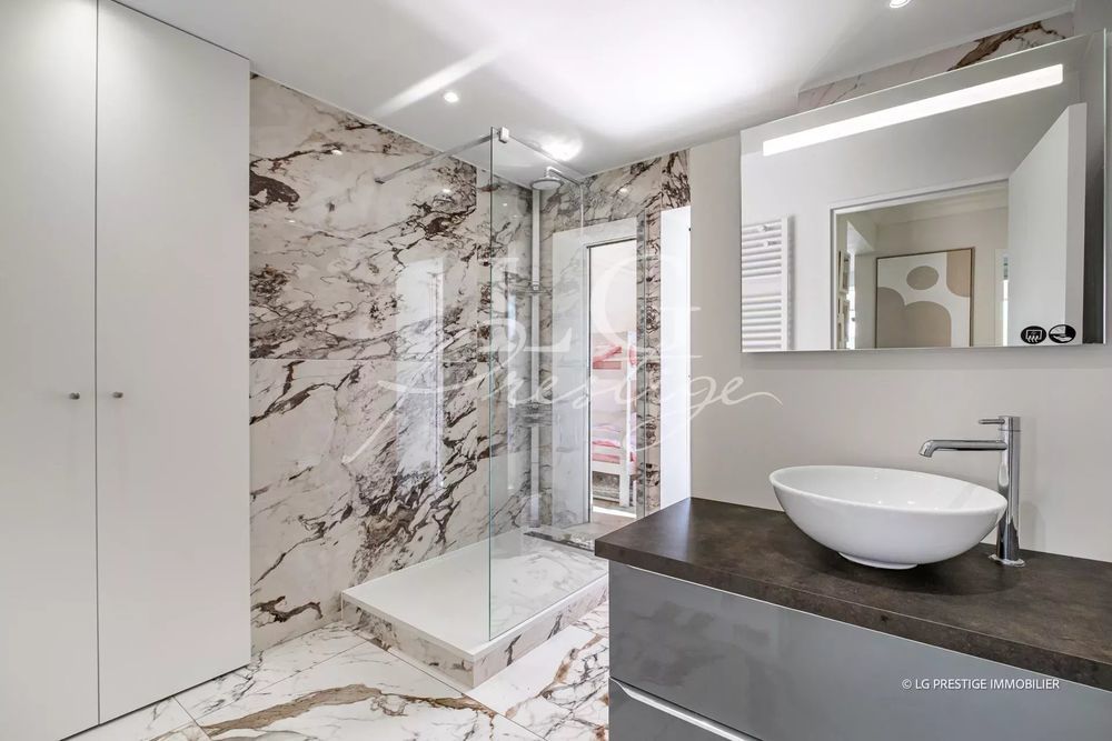 � vendre  Appartement Mandelieu-la-Napoule (06210)