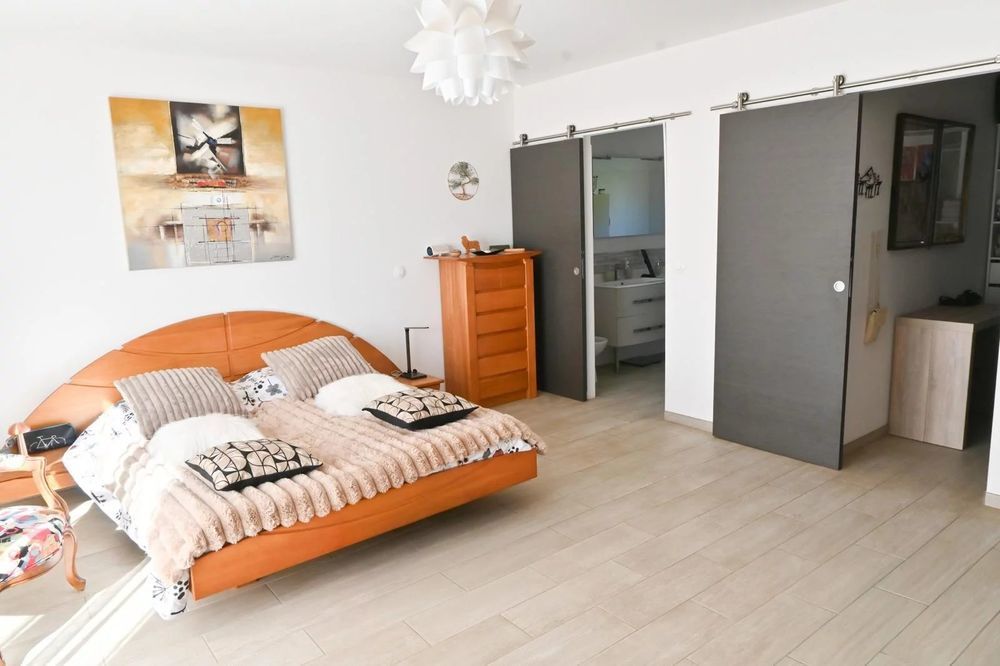 � vendre  Maison Le Cannet-des-Maures (83340)