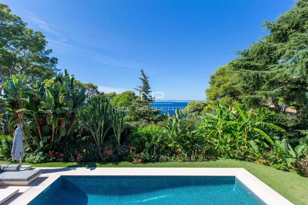 � vendre  Villa Saint-Jean-Cap-Ferrat (06230)