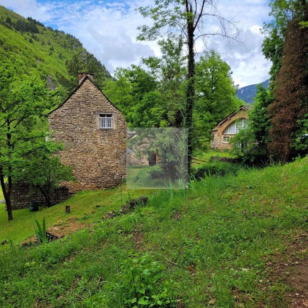 � vendre  Maison Florac (48400)