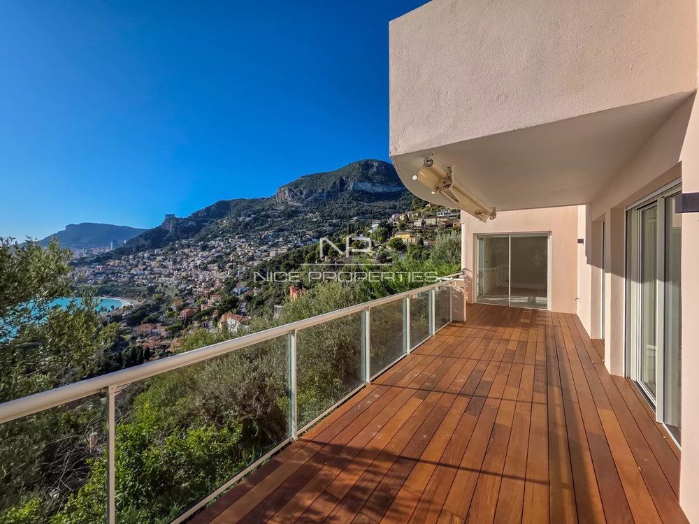 � vendre  Appartement Roquebrune-Cap-Martin (06190)