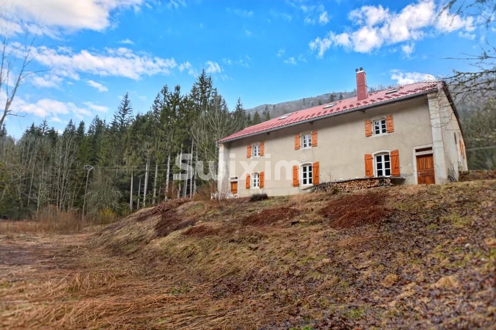 � vendre  Maison Les Rousses (39220)