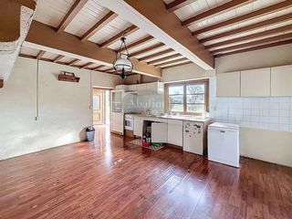  Maison � vendre 4 pi�ces 220 m�